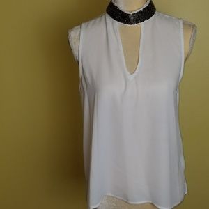 XOXO, MEDIUM, HALTER WHITE TOP.
